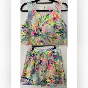 Lilly Pulitzer, Hilah set, 2 Piece Set, Size 8!!